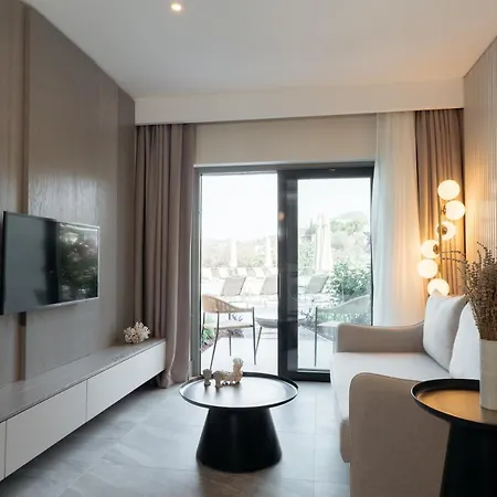 Bodrum Astrid Отель Гюмюшлюк